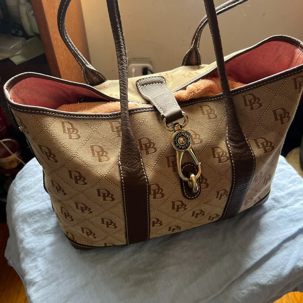Dooney & Bourke Medium Retro Fabric Tote with Leather Handles - Picture 6 of 7